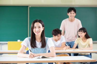 首都經(jīng)濟(jì)貿(mào)易大學(xué)在職課程培訓(xùn)班